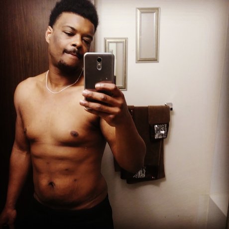 Nahá fotka uniklých OnlyFans od Jdzone