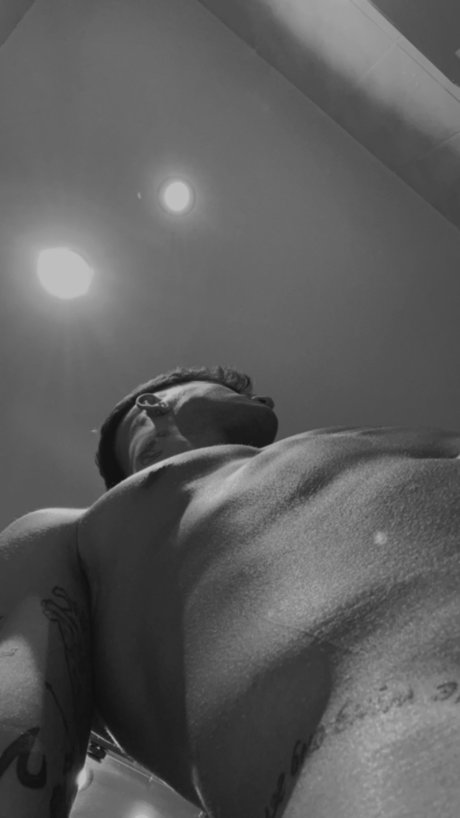 Nacktes geleaktes OnlyFans-Foto von Jess Casillas