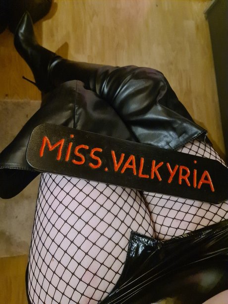 Naken läckt OnlyFans-bild av Missvalkyria