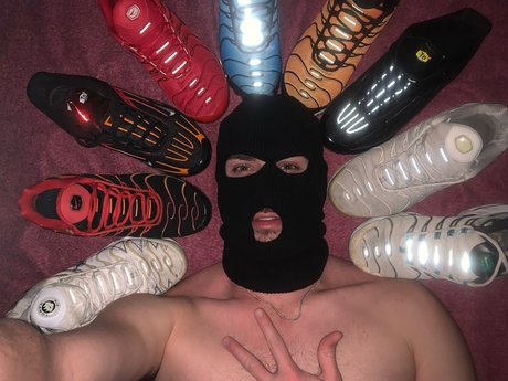 Nøgent lækket OnlyFans-billede af Eshay Lads