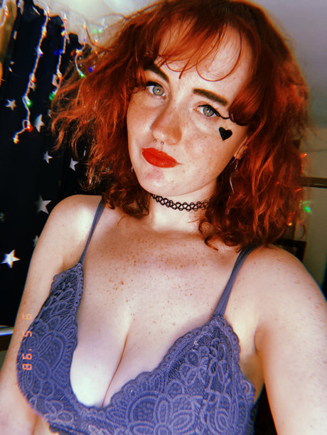 Alasti lekkinud OnlyFans-i pilt Dana 