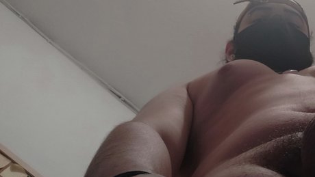 Nahá fotka uniklých OnlyFans od Yuri