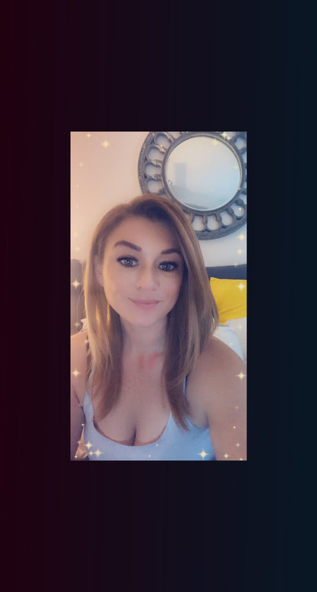 Foto di nudo di fuga di OnlyFans di Megan