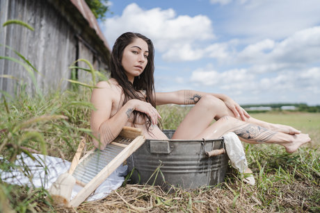 Naken läckt OnlyFans-bild av Miss B