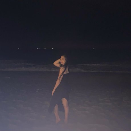 Обнаженная фотография утечки OnlyFans от Karla Aura