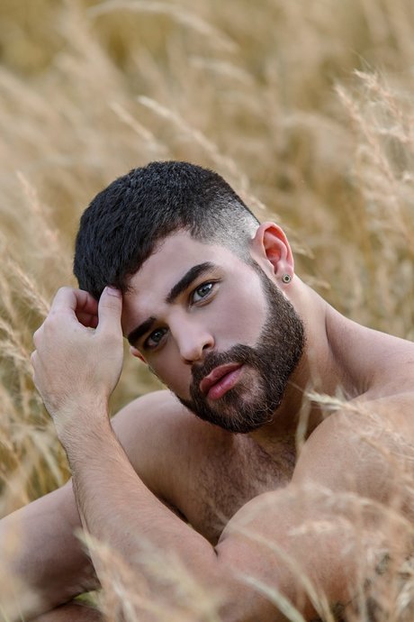 Foto nua vazada do OnlyFans de Karlitos Amarilla