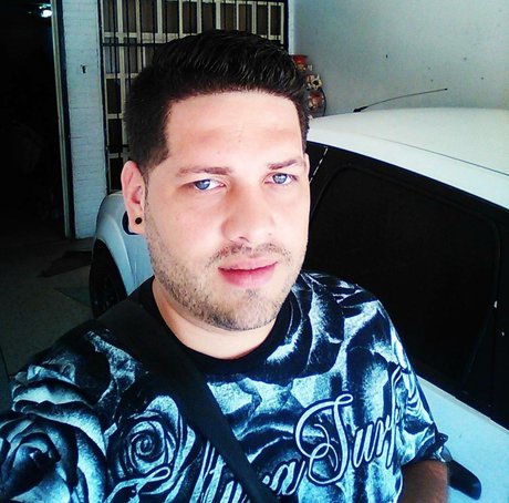 Alaston vuotanut OnlyFans-kuva Jhoabaptista