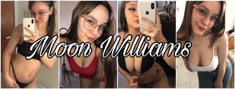 Naken läckt OnlyFans-bild av Moon Williams