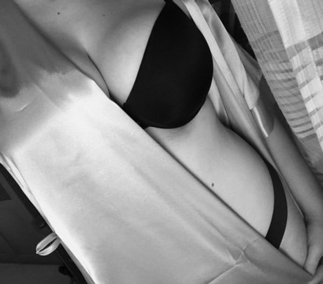Nagie wyciekłe zdjęcie OnlyFans od Moonchild