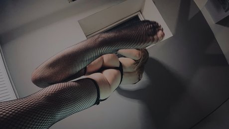Naken läckt OnlyFans-bild av      