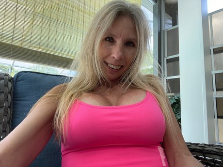 Nacktes geleaktes OnlyFans-Foto von Monica Leigh Best Fetish Onlyfans Girl 
