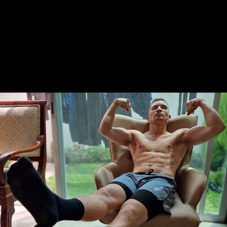 Обнаженная фотография утечки OnlyFans от Master Gary