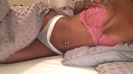 Alaston vuotanut OnlyFans-kuva Callie