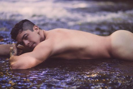 Foto nua vazada do OnlyFans de Frankly Tavares  