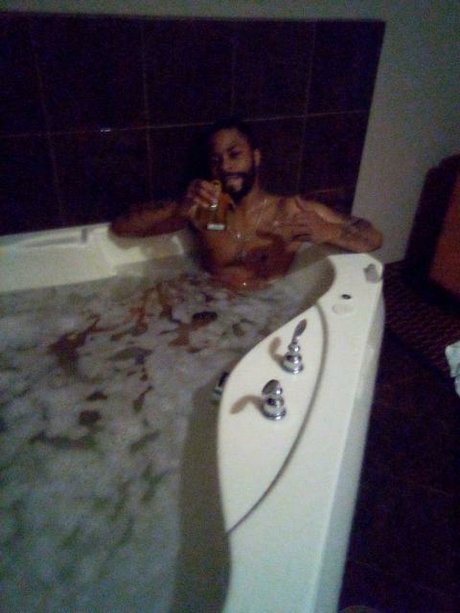 Mrgetitwet313  nude leaked OnlyFans photo