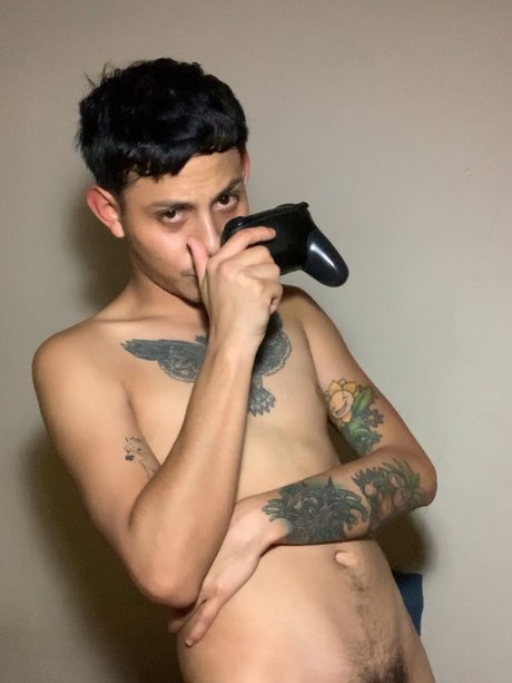 Alaston vuotanut OnlyFans-kuva Marco