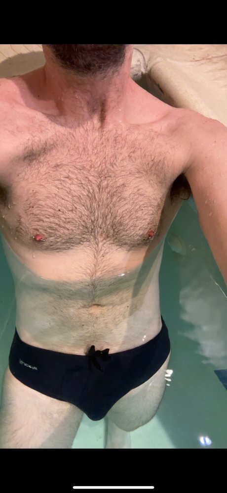 Photo nue de fuite OnlyFans de Aaron