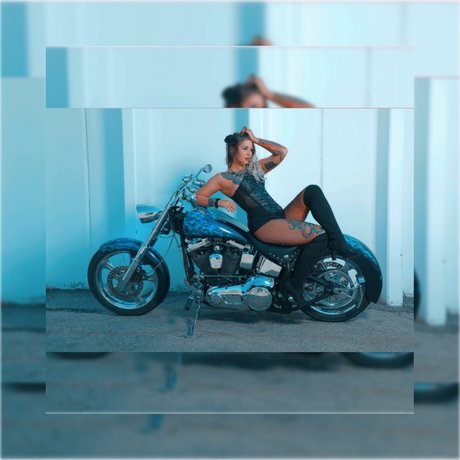 Nagie wyciekłe zdjęcie OnlyFans od Motor Melanie