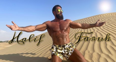 Naakte gelekte OnlyFans-foto van Halif Faruk Ranking 0