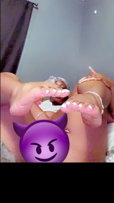 Mshon3y OnlyFans