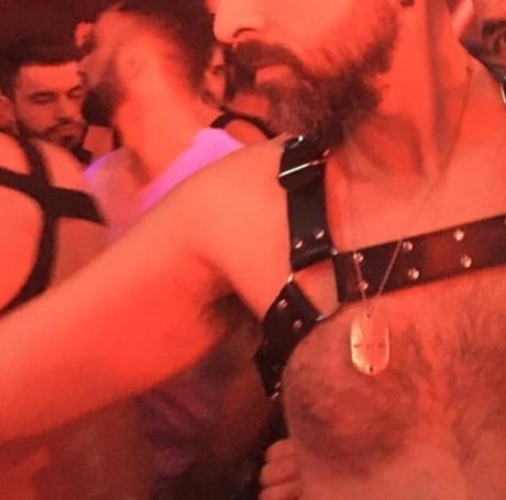 Naken läckt OnlyFans-bild av Fredy Bouett