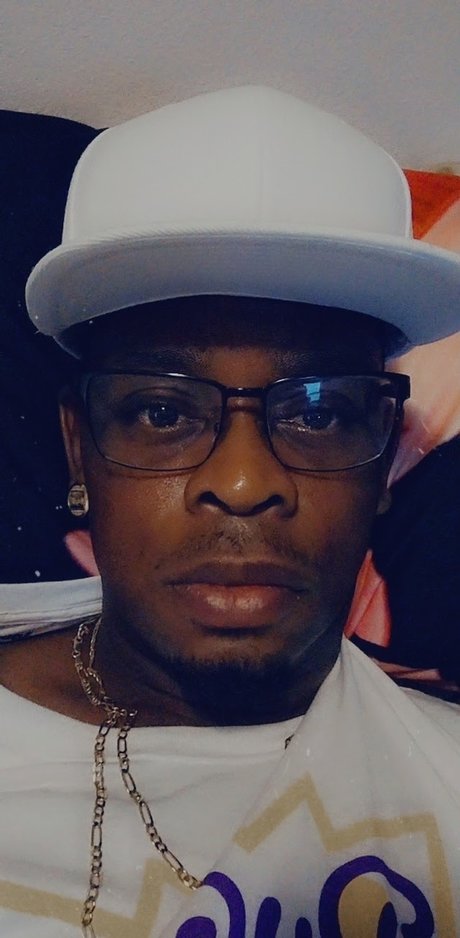 Naken läckt OnlyFans-bild av Freddy G