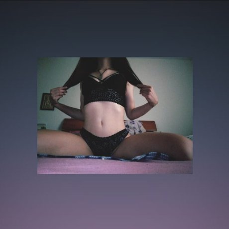 Nahá fotka uniklých OnlyFans od Helen