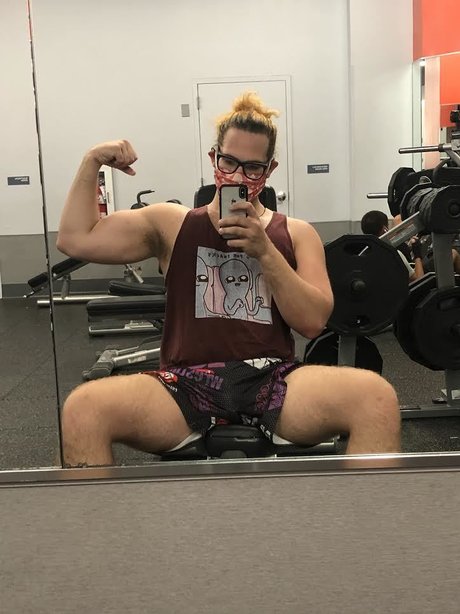 Nahá fotka uniklých OnlyFans od Hans Auslander