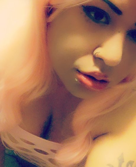Photo nue de fuite OnlyFans de Miia Sapphire