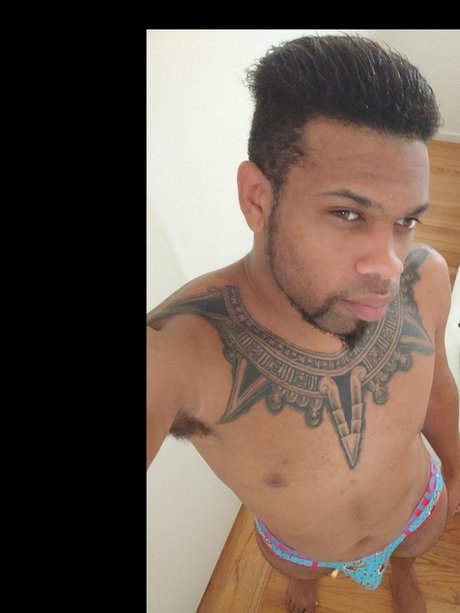 Naken läckt OnlyFans-bild av El Pap