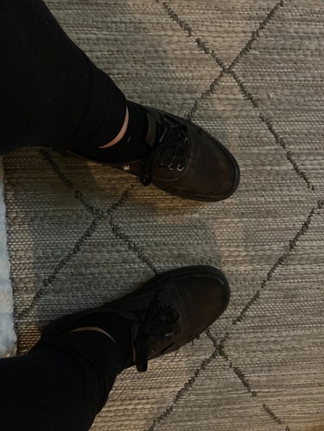Naken läckt OnlyFans-bild av Fruit By The Foot