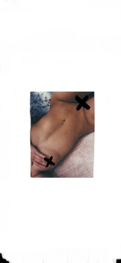 Nahá fotka uniklých OnlyFans od Mrs Wizard Keli
