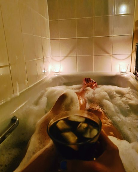 Nahá fotka uniklých OnlyFans od Mrssmithx