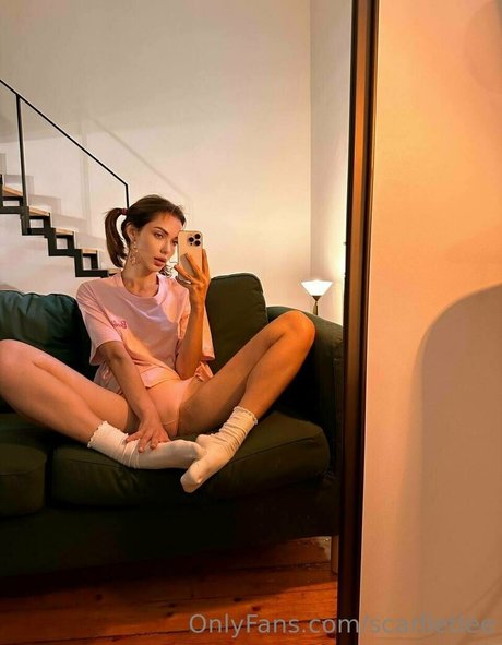 Scarlletlee  nude leaked OnlyFans photo