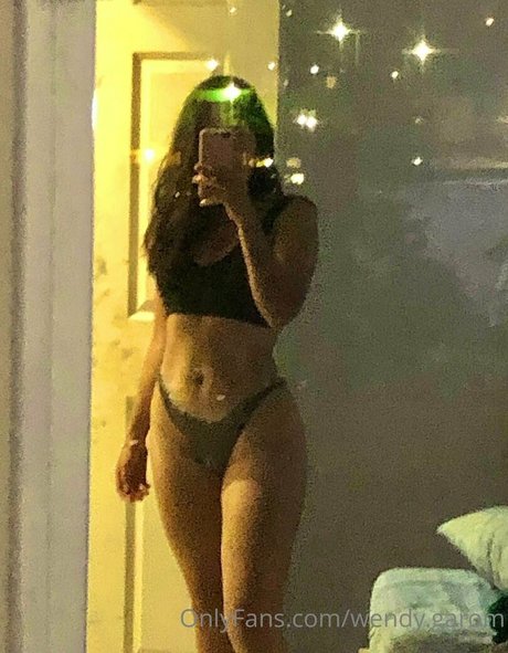 Naken lekkede OnlyFans-bilde av Garame