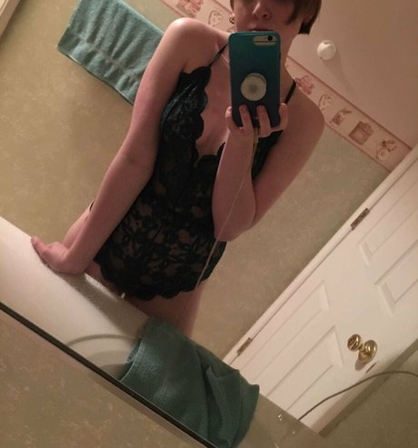 Naken lekkede OnlyFans-bilde av Snight827