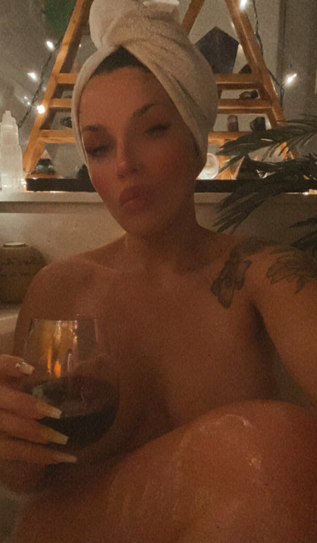 Nahá fotka uniklých OnlyFans od Hdexperience