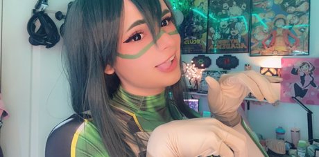 Its_peachybunnn