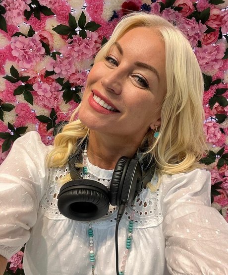 Alaston vuotanut OnlyFans-kuva Denise Van Outen