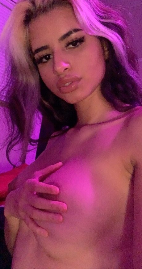 Yazzifreaky  nude leaked OnlyFans photo