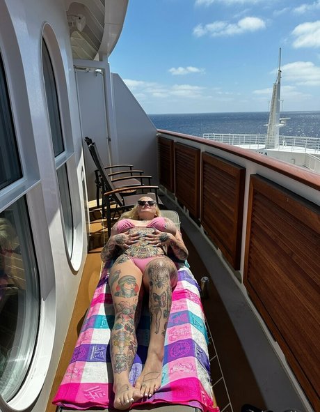 Stupiderandhotter  nude leaked OnlyFans photo
