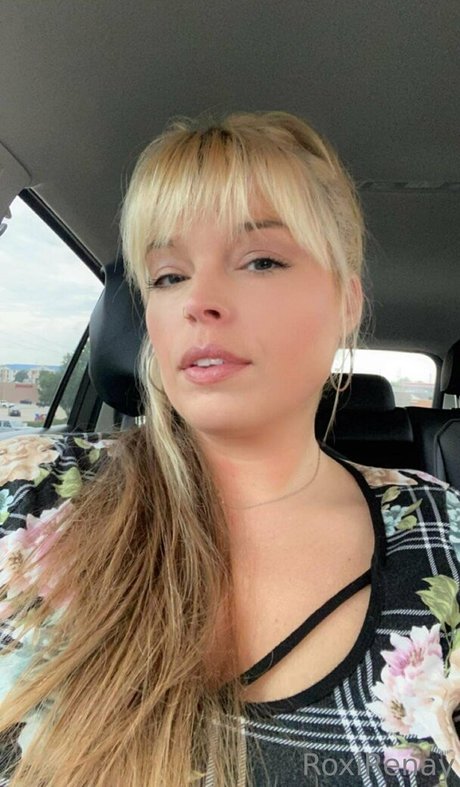 Roxirenay  nude leaked OnlyFans photo