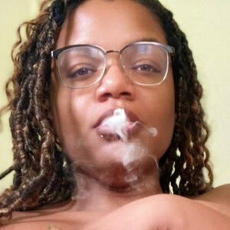 Nahá fotka uniklých OnlyFans od Freelearalove