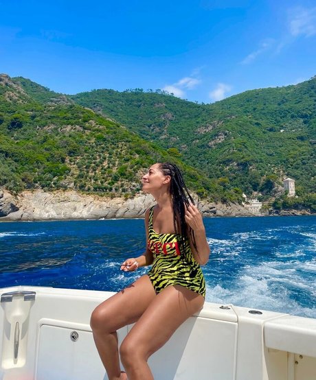 Tracee Ellis Ross