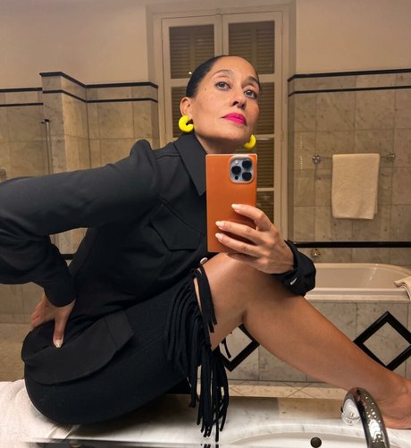 Nahá fotka uniklých OnlyFans od Tracee Ellis Ross