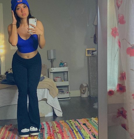Nahá fotka uniklých OnlyFans od Luhhisa