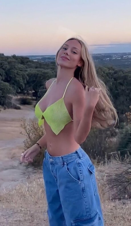 Ester Exposito