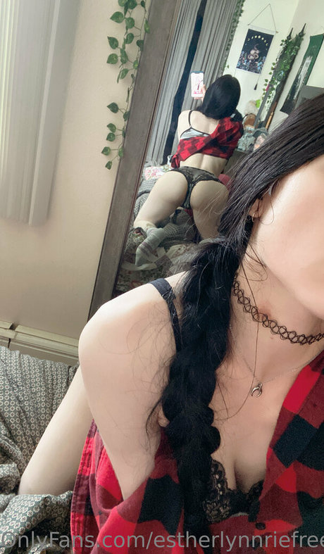 Estherlynnriefree