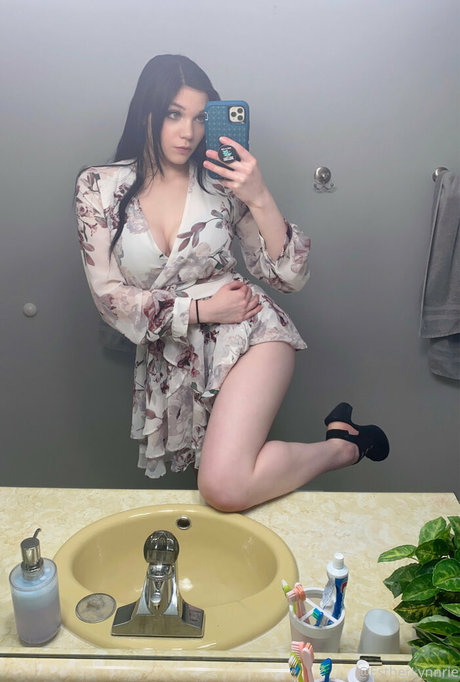 Estherlynnriefree