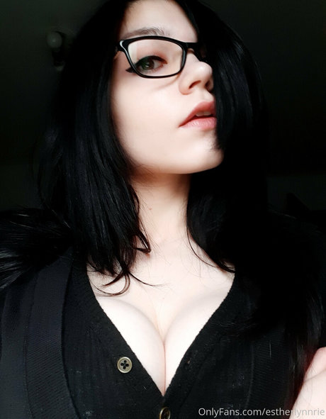 Estherlynnriefree
